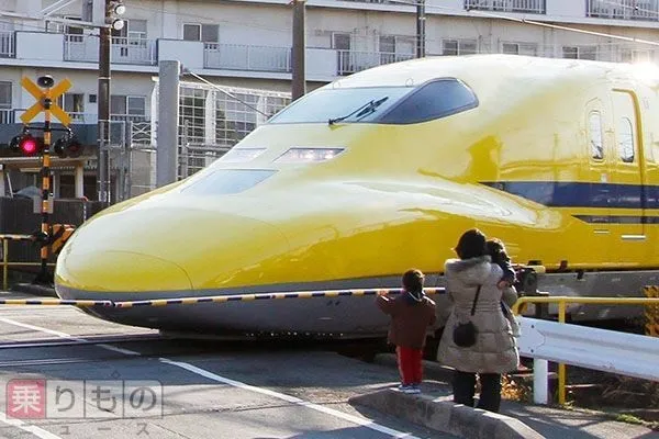 電車　発達支援